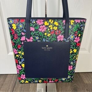 Kate Spade NWT Daily Tote, Parisian Navy Multi - Shoreside Flora, Statement Bag